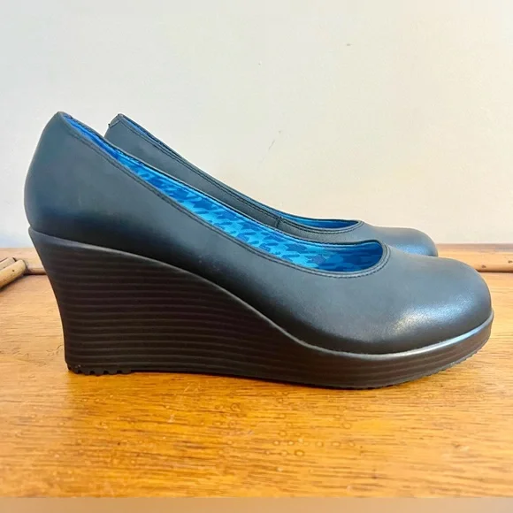 Crocs closed cheap toe wedge